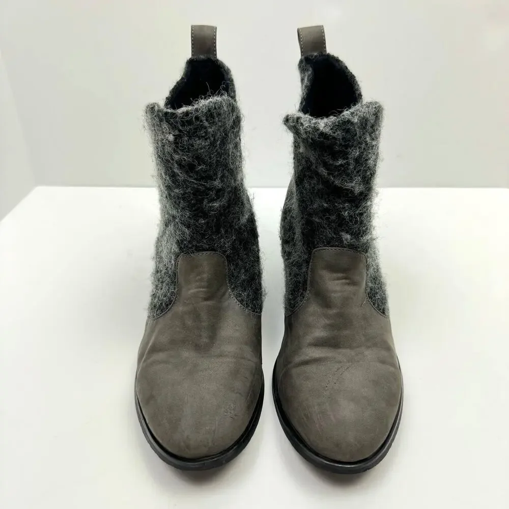 MukLuks Chloe Gray Wool Blend Shaft Western Cowgirl Ankle Boots Bootie